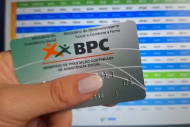 Imagem ilustrativa da imagem 3.733 pessoas podem parar de receber benefício do INSS