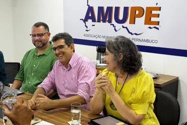 Imagem ilustrativa da imagem Amupe cria setor de captação de recursos e lança Rede de Informações para município
