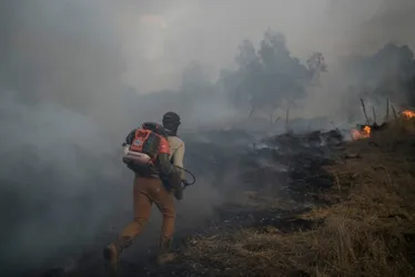 Imagem ilustrativa da imagem Israel bombardeia área cristã no norte do Líbano e mata 18