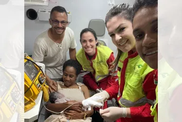 Imagem ilustrativa da imagem Bebê nasce dentro de ambulância às margens da BR-101 na Serra