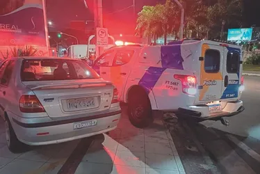 Imagem ilustrativa da imagem Blitz flagra motorista com R$ 66 mil em multas em Vila Velha