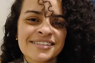 Imagem ilustrativa da imagem Capixaba é assassinada a facadas na frente dos filhos na França; marido é suspeito