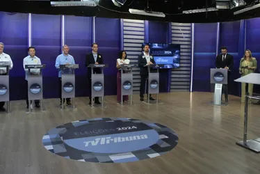 Imagem ilustrativa da imagem Debate histórico na TV Tribuna com os candidatos a prefeito de Vitória