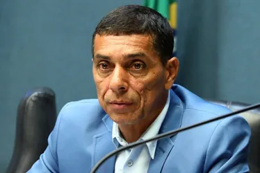 Imagem ilustrativa da imagem Deputado progressista permanecerá na Assembleia