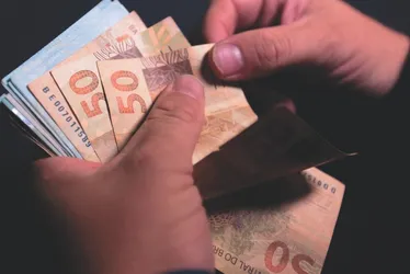 Imagem ilustrativa da imagem INSS tem 8 bilhões para devolver a aposentados e pensionistas