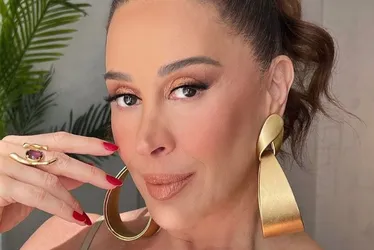 Imagem ilustrativa da imagem É um 'serviço' como mãe, diz Claudia Raia sobre educação sexual para os filhos