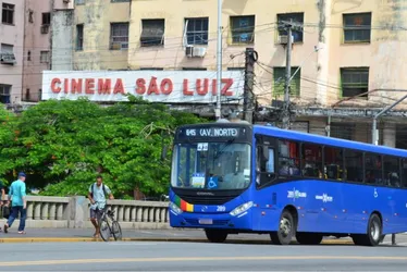 Imagem ilustrativa da imagem Eleitores do Grande Recife terão ônibus e metrô gratuitos no dia das eleições