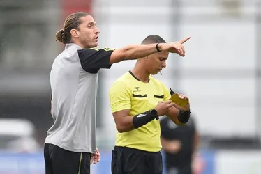 Imagem ilustrativa da imagem Filipe Luís torna Flamengo um time que não sofre gol