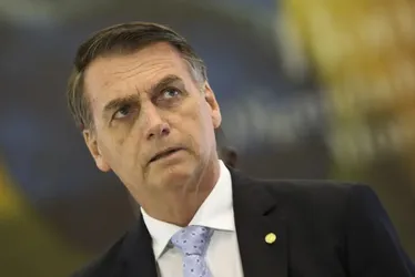 Imagem ilustrativa da imagem Bolsonaro sobre pedir prisão domiciliar se condenado: 'Não peço nada, sou inocente'