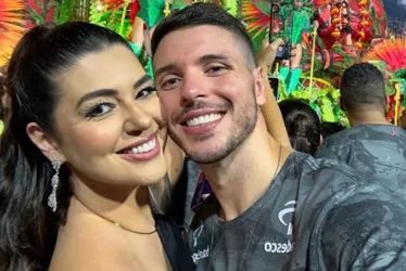Imagem ilustrativa da imagem Ex-BBB Vivian Amorim anuncia fim do casamento com Leo Hirschmann