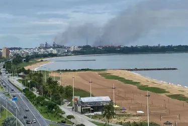 Imagem ilustrativa da imagem Queda de cabo em rede de alta tensão causou explosão na ArcelorMittal, diz empresa