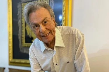 Imagem ilustrativa da imagem Família de Agnaldo Rayol publica nota sobre demora no socorro do cantor