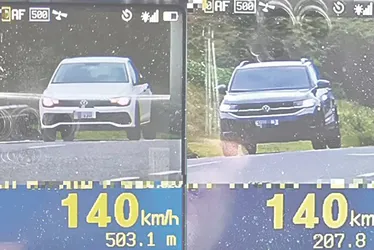 Imagem ilustrativa da imagem Flagrantes de carros a até 140 km/h na volta do feriado