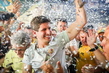 Imagem ilustrativa da imagem João Campos faz história com maior votação no Recife desde a redemocratização