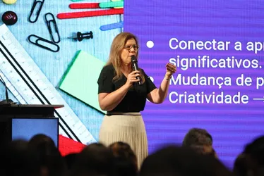 Imagem ilustrativa da imagem Lilian Bacich: “Precisamos que os estudantes consigam resolver problemas reais”