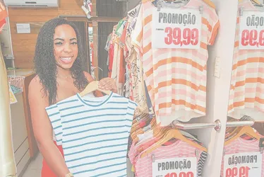 Imagem ilustrativa da imagem Lojas vão abrir no feriado com promoções