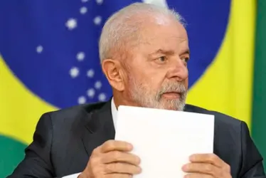 Imagem ilustrativa da imagem Lula: Marina Silva vai apresentar propostas para transformar em leis e MPs