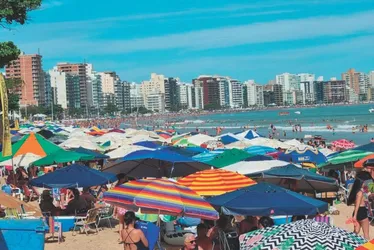 Imagem ilustrativa da imagem Mais de 200 multados nas praias de Vitória durante o feriado