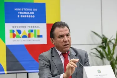 Imagem ilustrativa da imagem Escala 6x1: mais de 130 deputados já apoiam semana de trabalho menor