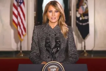 Imagem ilustrativa da imagem Melania se opõe a Trump e defende direito ao aborto em novo livro
