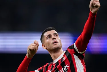 Imagem ilustrativa da imagem Milan tem atuação mágica no Bernabéu e derrota Real Madrid pela Liga dos Campeões
