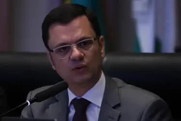 Imagem ilustrativa da imagem Moraes autoriza Anderson Torres a cuidar da mãe com câncer à noite