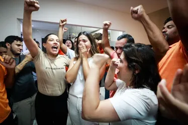 Imagem ilustrativa da imagem Olinda dá novo voto de confiança a Lupércio: Mirella vence as eleições do 2º turno