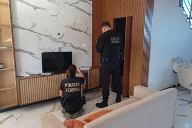 Imagem ilustrativa da imagem PF investiga servidores após suspeita de desvio de recursos públicos no ES