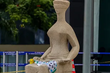 Imagem ilustrativa da imagem PM desativa ao menos 8 artefatos explosivos na praça dos Três Poderes