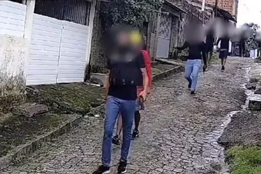 Imagem ilustrativa da imagem Polícia desestabiliza bando armado que aterroriza Camaragibe