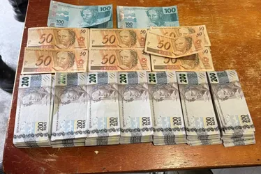 Imagem ilustrativa da imagem Polícia faz a maior apreensão de dinheiro falso da história de Pernambuco