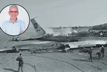 Imagem ilustrativa da imagem “Por que só eu escapei?”, Questiona sobrevivente de acidente aéreo com 123 mortes