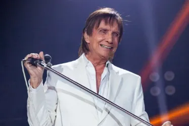 Imagem ilustrativa da imagem Roberto Carlos é a grande surpresa do Réveillon do Recife 2025