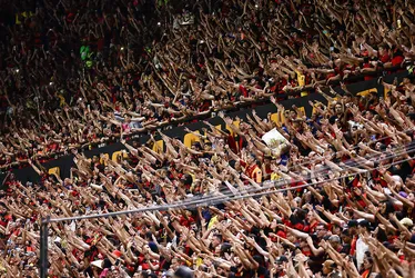 Imagem ilustrativa da imagem Sport volta a jogar na Ilha do Retiro com vitória sobre o Ceará