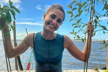 Imagem ilustrativa da imagem Tive muitos encontros capazes de ampliar a minha sexualidade, diz Camila Pitanga