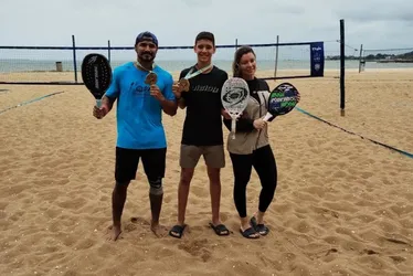 Imagem ilustrativa da imagem Tribuna Open de Beach Tennis: família campeã unida pelo esporte