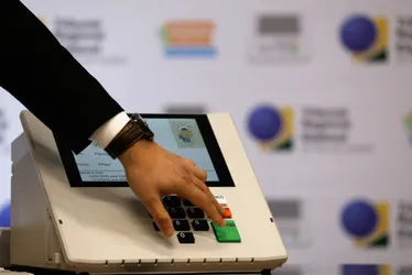 Imagem ilustrativa da imagem Apenas 1% das urnas precisaram ser substituídas em Pernambuco