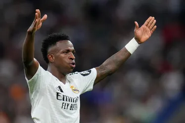 Imagem ilustrativa da imagem Real Madrid está começando a cansar de Vinicius Júnior, diz jornalista espanhol