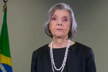 Imagem ilustrativa da imagem Voto é poderoso instrumento de transformação social, diz Cármen Lúcia