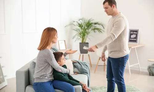 
          Imagem ilustrativa da imagem 6,7 mil vão à Justiça pedir liberação ou revisão de pensão para os filhos no ES
          