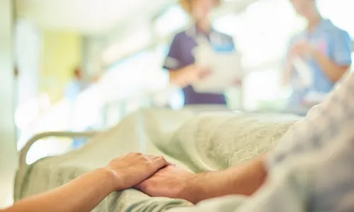 
          Imagem ilustrativa da imagem Pedidos em cartórios para garantir direito de tomar decisões no fim da vida
          