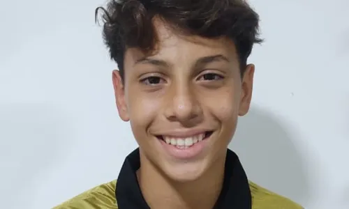 
          Imagem ilustrativa da imagem Adolescente de 14 anos baleado na cabeça em Cariacica tem morte cerebral confirmada
          