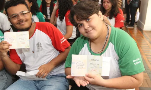 
          Imagem ilustrativa da imagem Alunos da rede pública vão fazer intercâmbio no exterior
          