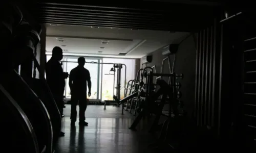 
          Imagem ilustrativa da imagem Apagão na Grande São Paulo chega a 3º dia sem energia
          