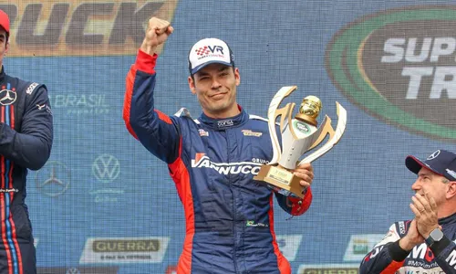 
          Imagem ilustrativa da imagem Após primeiro pódio, capixaba Hugo Cibien se prepara para nova corrida
          