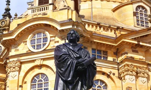 
          Imagem ilustrativa da imagem As marteladas que mudaram o mundo: a História por trás da Reforma Protestante
          