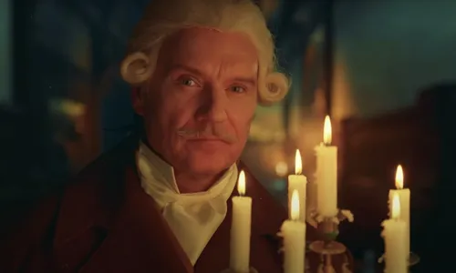 
          Imagem ilustrativa da imagem Ator quebra recorde ao viver 48 papéis em um filme; conheça
          