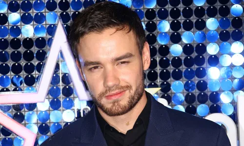 
          Imagem ilustrativa da imagem Liam Payne: Polícia investiga funcionários de hotel por venda de drogas ao cantor
          