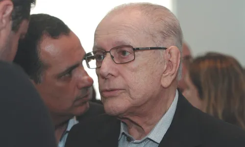 
          Imagem ilustrativa da imagem Autoridades lamentam morte de Max Mauro e Governo do ES decreta luto oficial
          