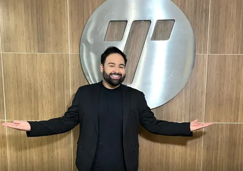 
          Imagem ilustrativa da imagem BOMBA! Pablo Marques é o novo apresentador da TV Tribuna PE
          